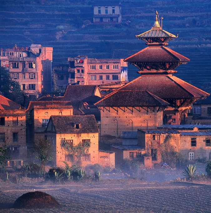 5wArq-glimpse_nepal_big.jpg
